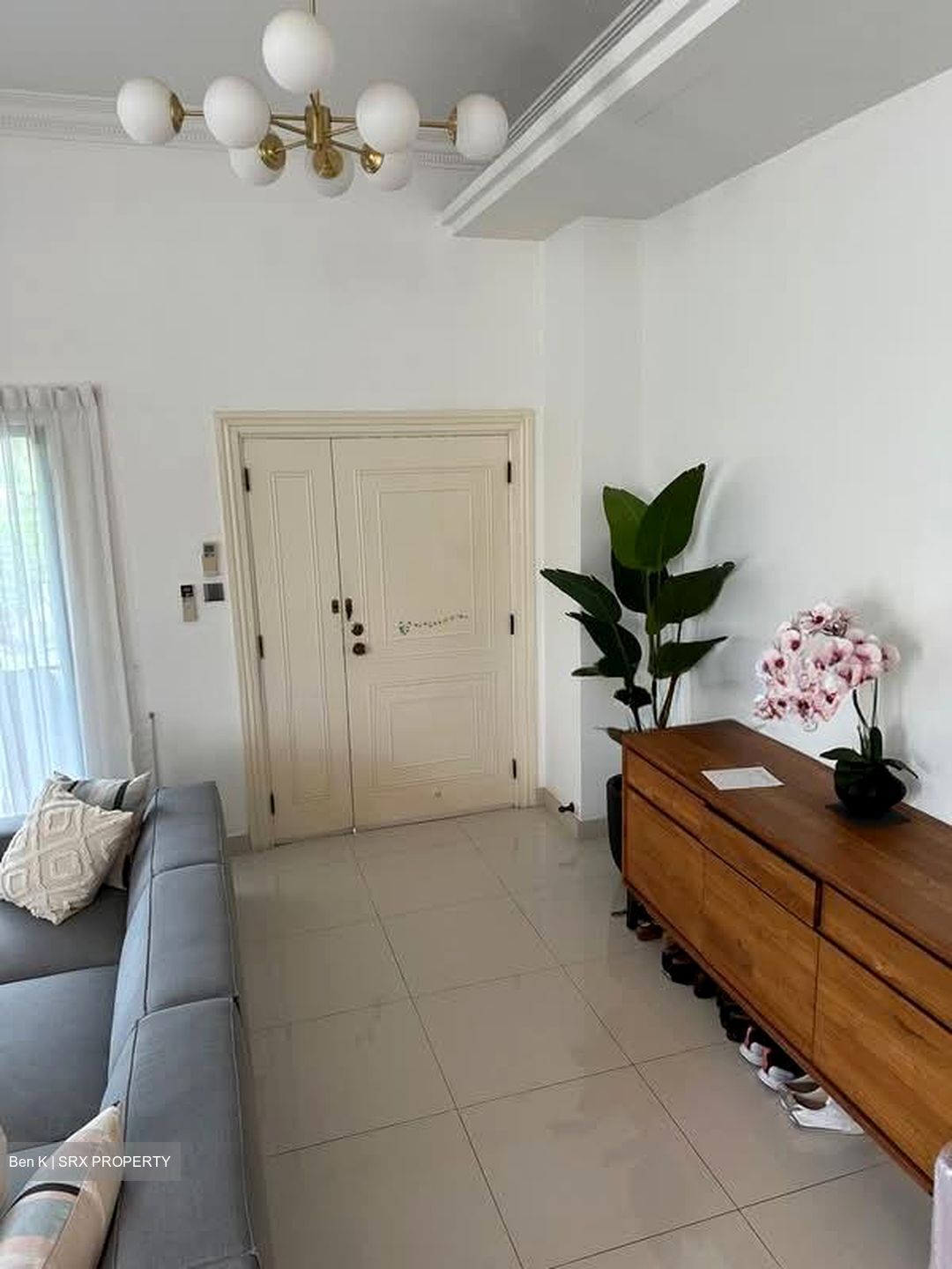 Barker Road (D11), Terrace #549979401